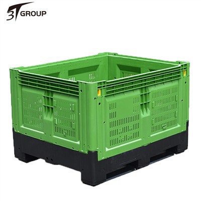 Plastikinės padėklų laikymo dėžės